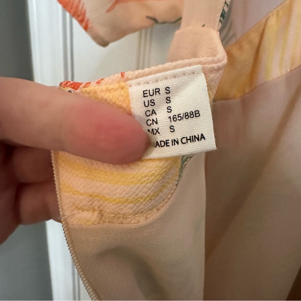 Low Cut Peach Dress with Back Cut Out - Picture 8 of 10